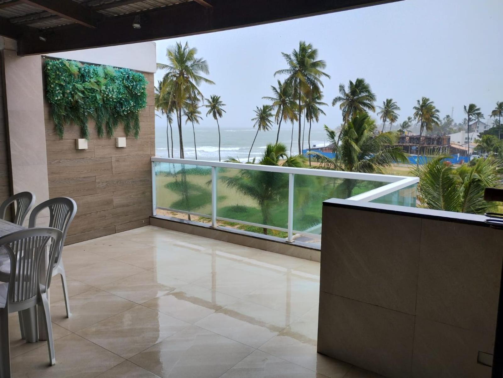 Beira Mar Coqueirais Duplex Apartment